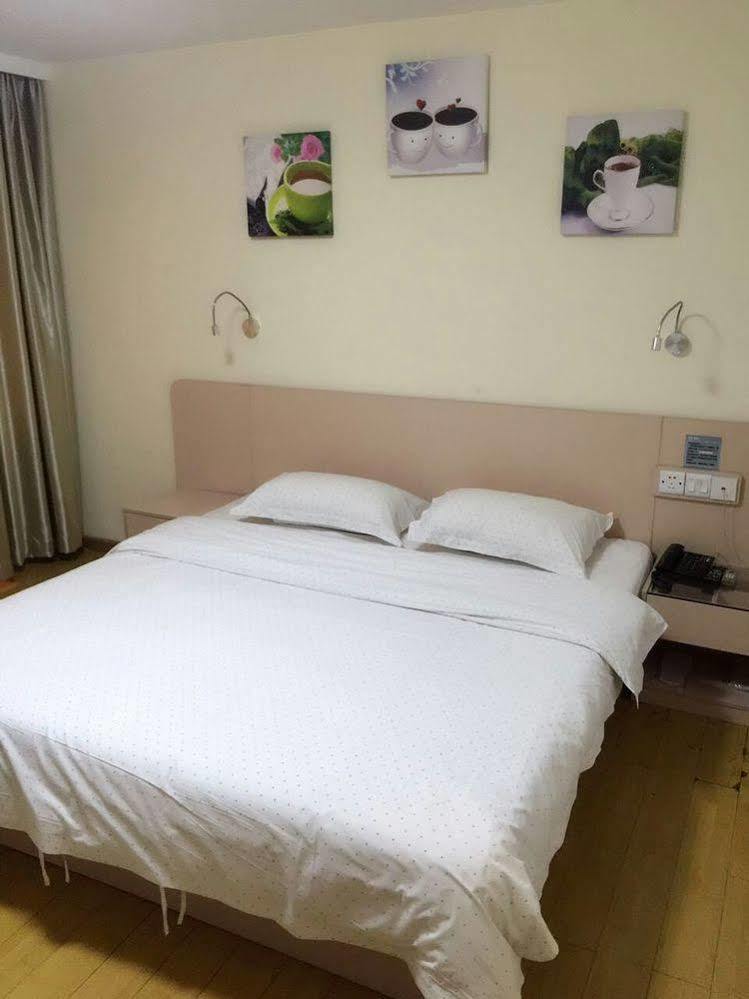 Yimi Inn Shiqiao Metro Sation Pedestrian Street Branch Guangzhou Exterior photo